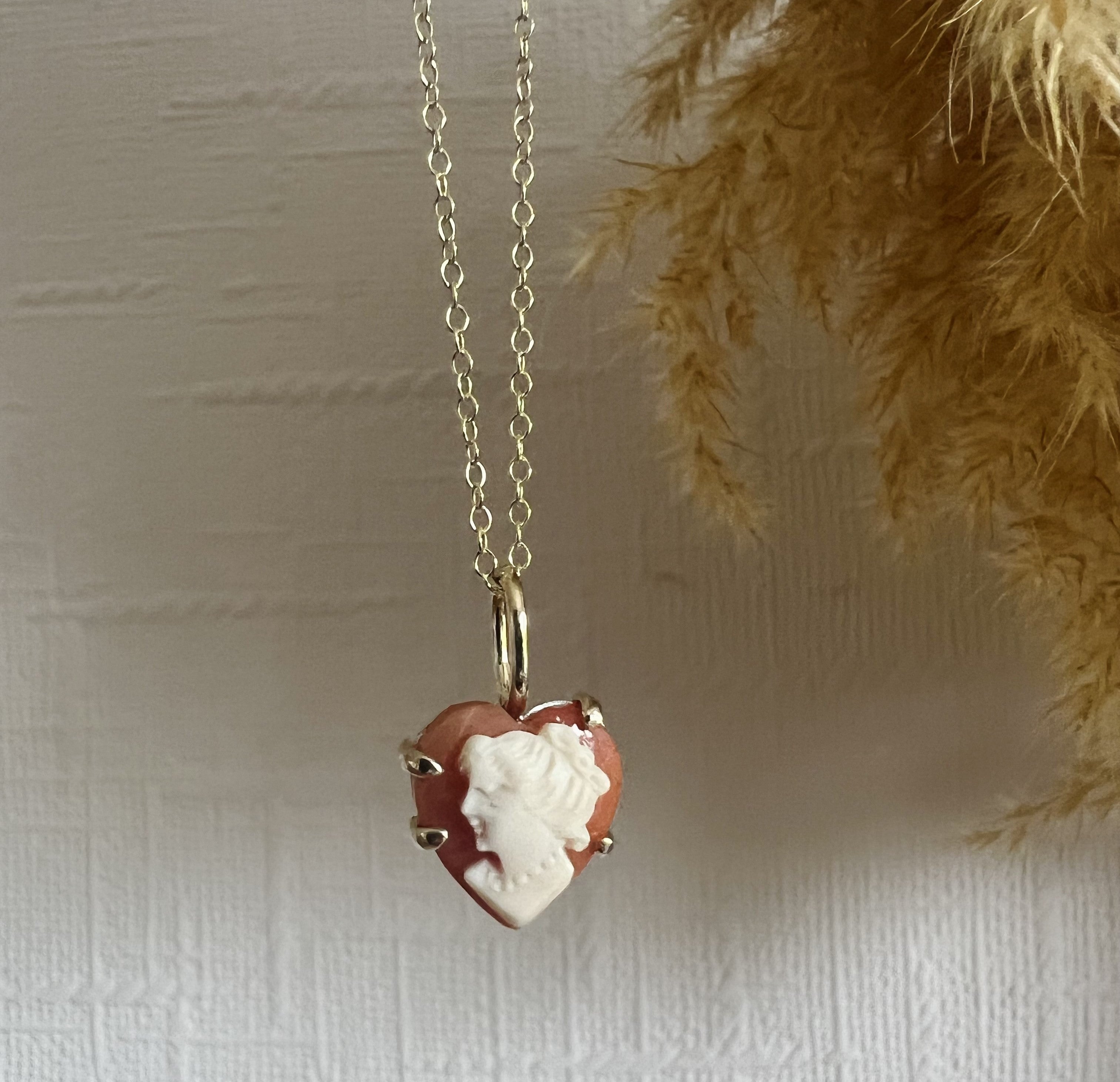 Cameo Vintage Heart Pendant