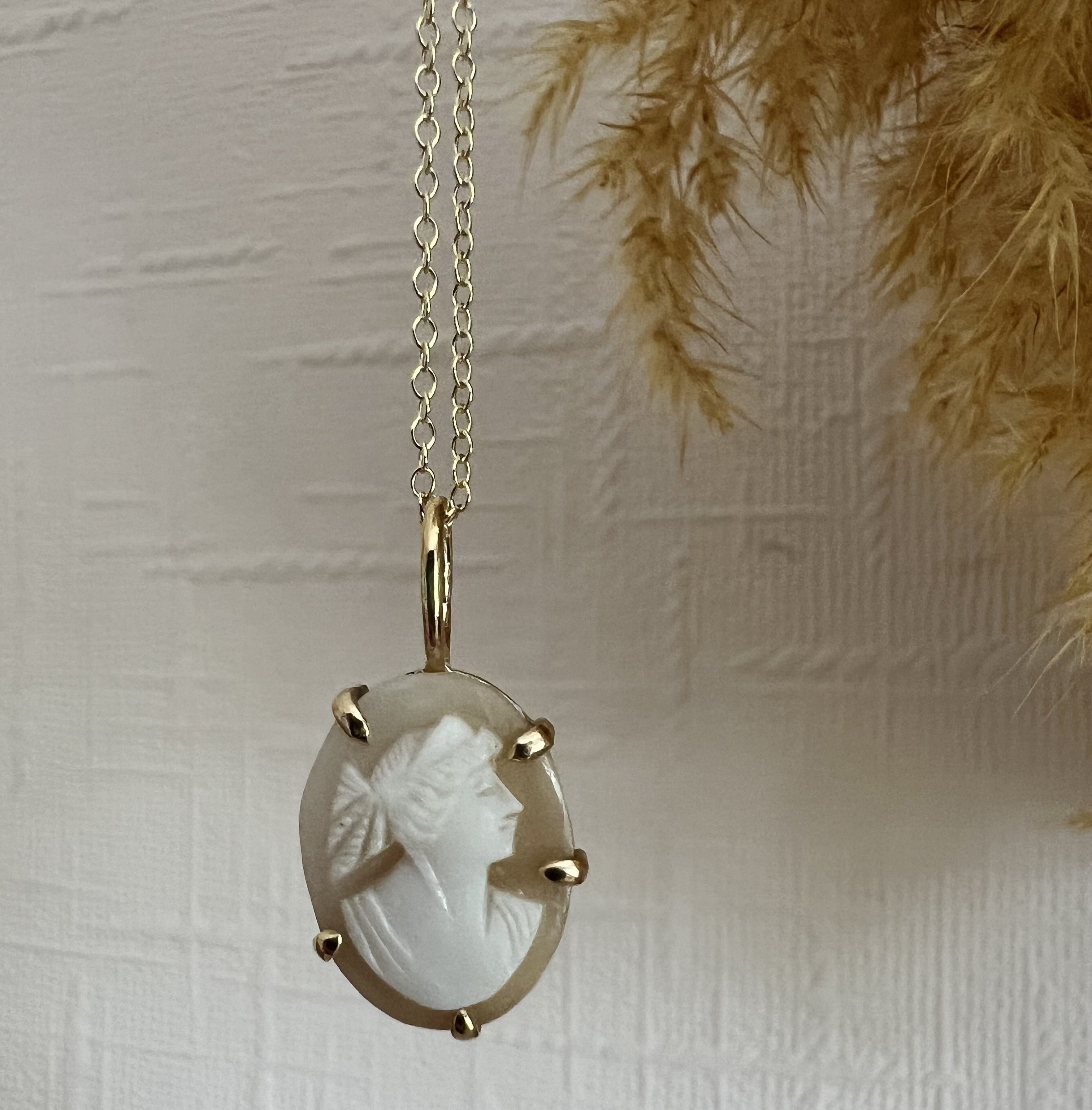 Cameo Nobility Pendant